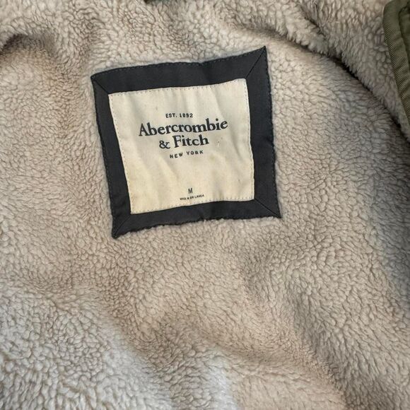 Abercrombie & Fitch Vintage Y2K Military Green Parka with Fur Hoodie - Picture 5 of 6